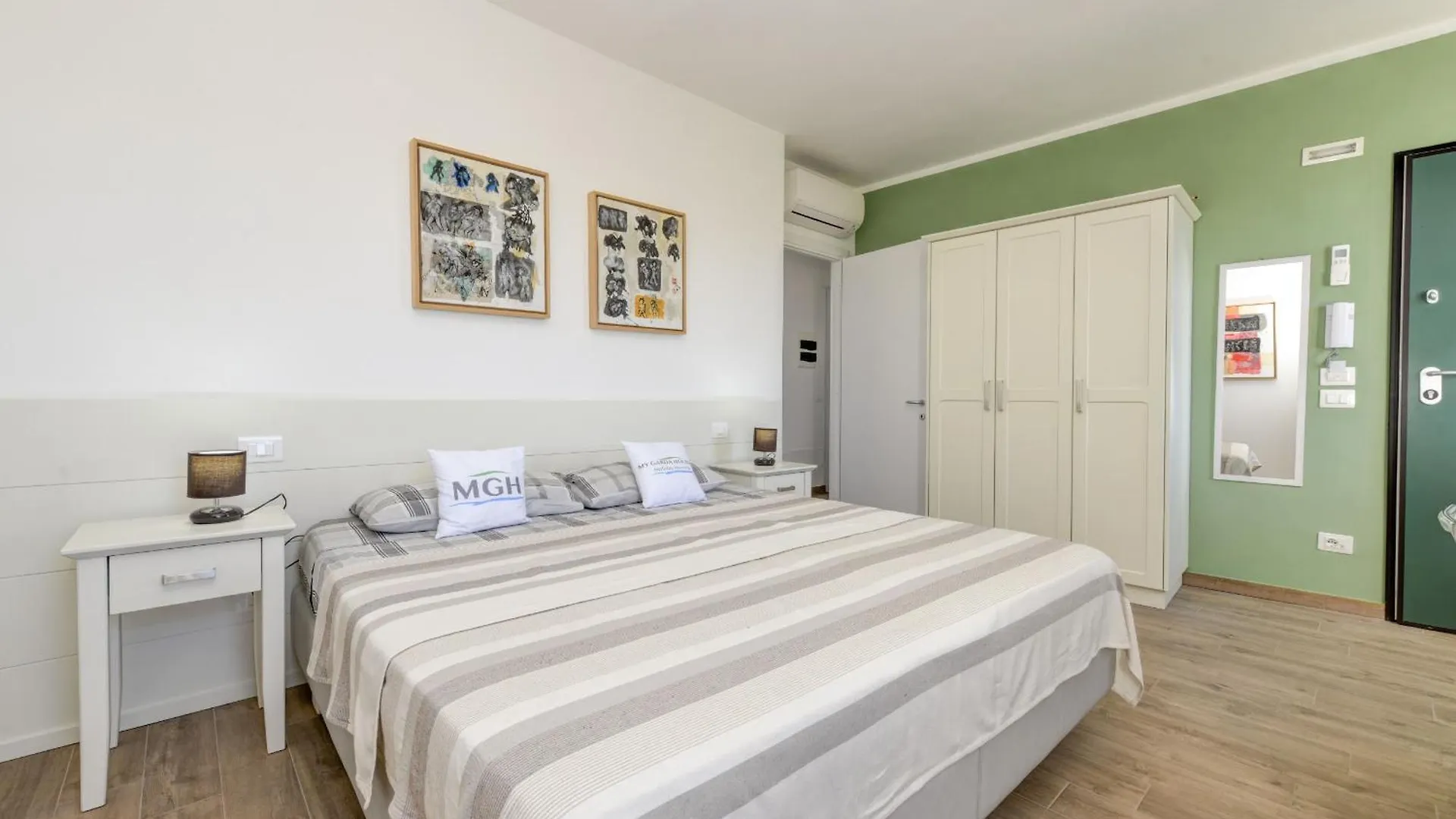Mgh Alla Lanterna Apartments Costermano