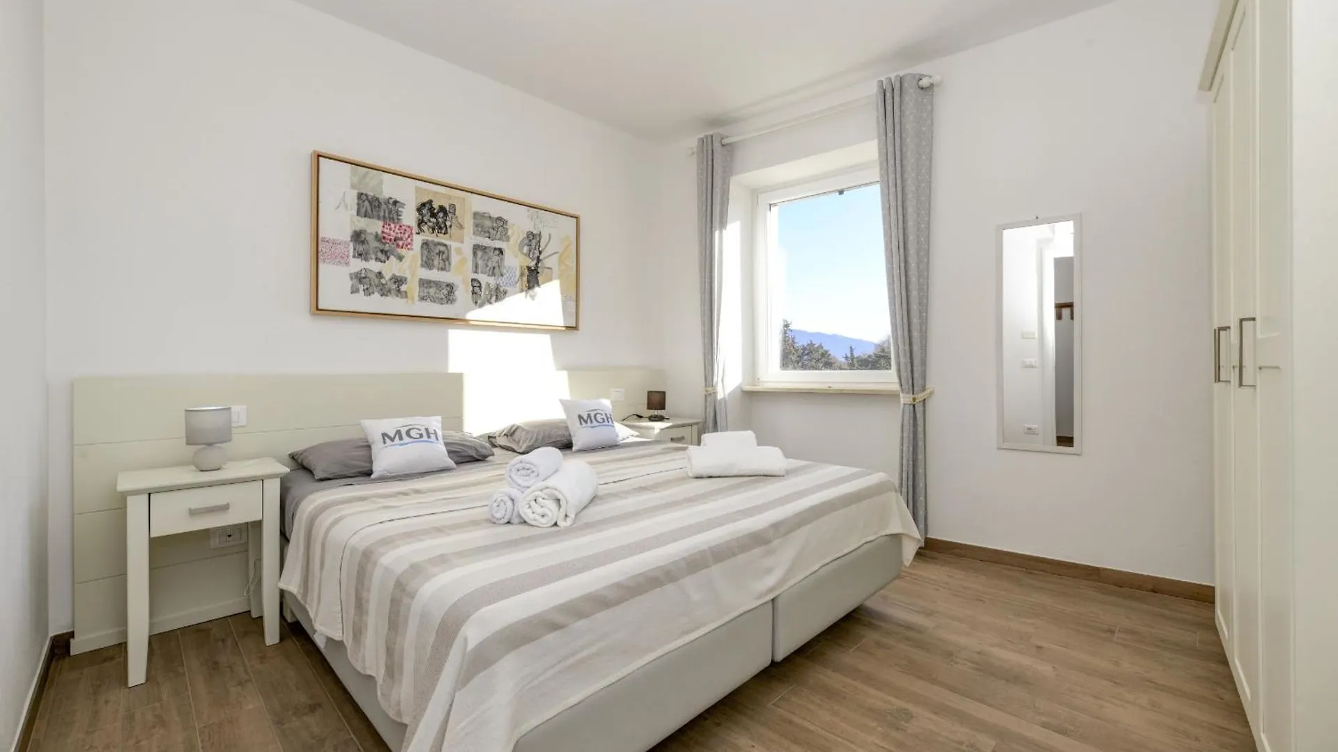 Mgh Alla Lanterna Apartments Costermano Italy