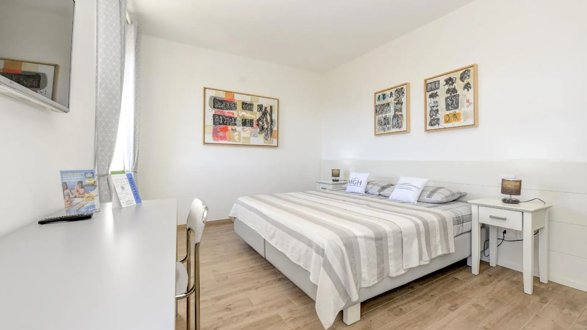 Mgh Alla Lanterna Apartments Costermano