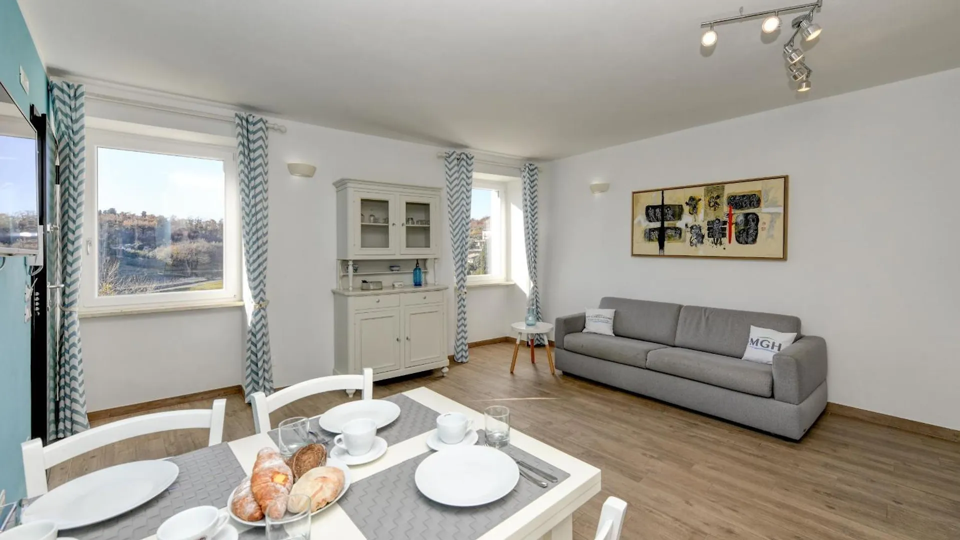 Mgh Alla Lanterna Apartments Costermano Italy