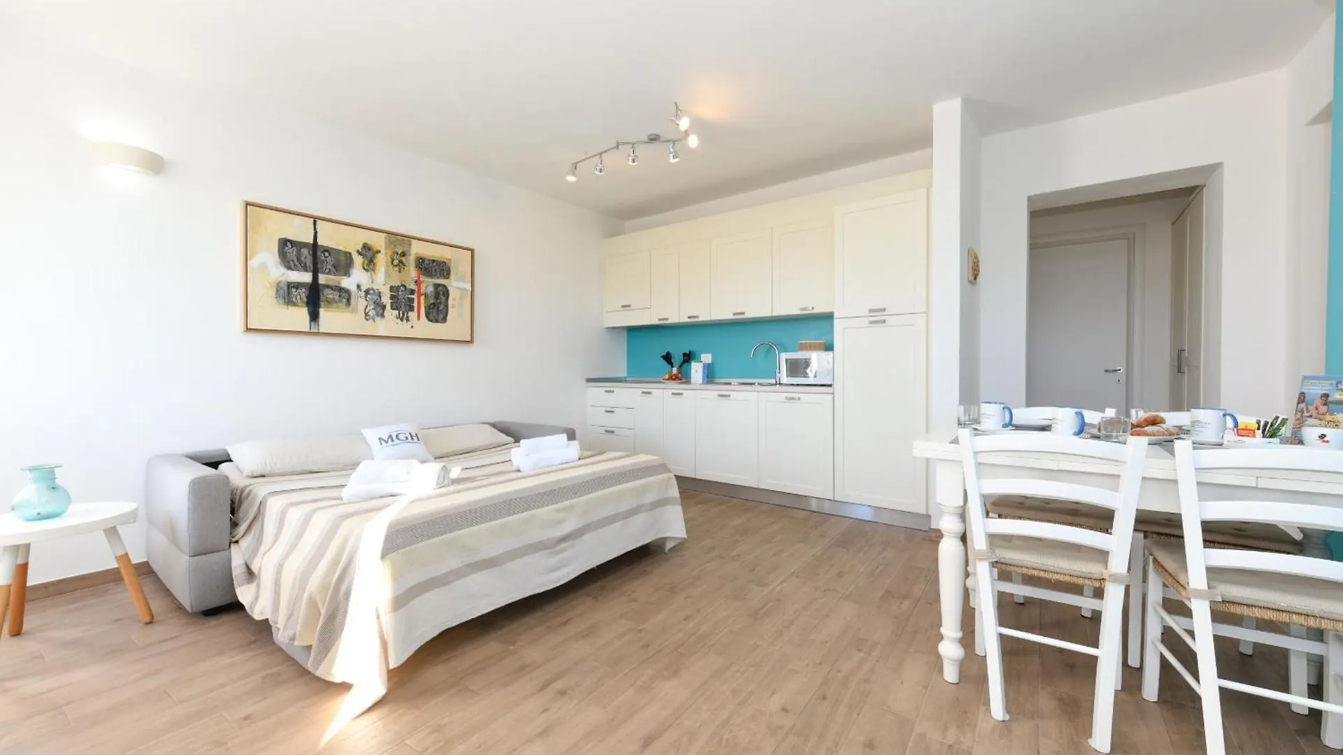 Mgh Alla Lanterna Apartments Costermano Italy