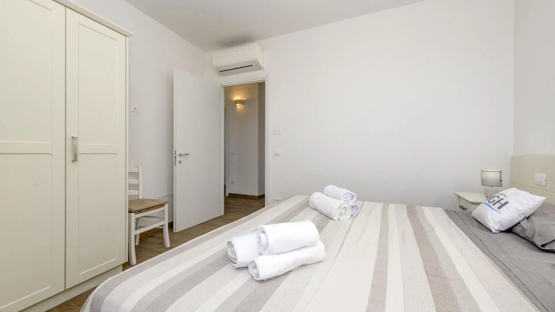 Mgh Alla Lanterna Apartments Costermano Italy
