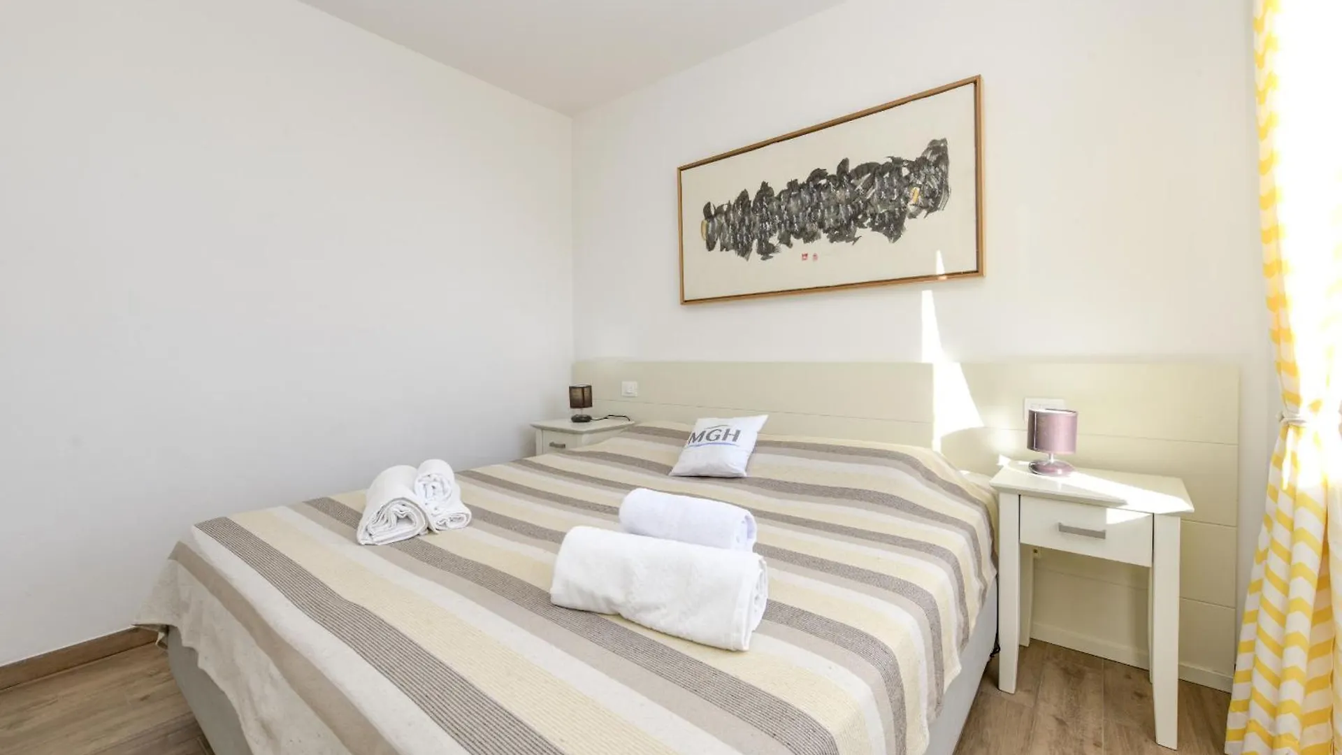 Mgh Alla Lanterna Apartments Costermano Italy